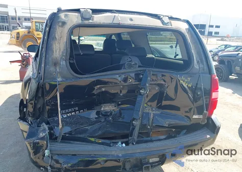 2009 Chevrolet Suburban 1500 Lt2 z USA, uszkodzony, nr VIN 1GNFC26089R191316